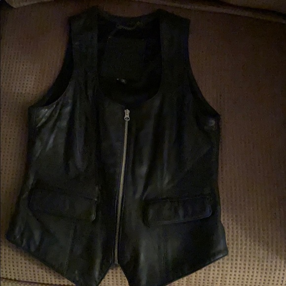 cuir du monde Tops - Cuir Du Monde Medium black leather vest